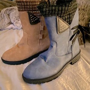 Novia women’s Winter Boots 2 pair size 5.5